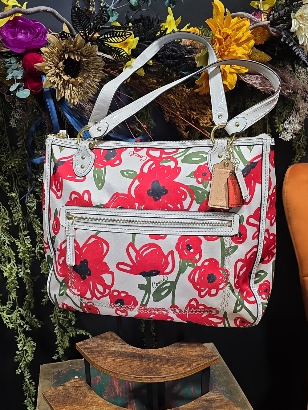 Coach White Tote/ Bag Poppy Floral Design